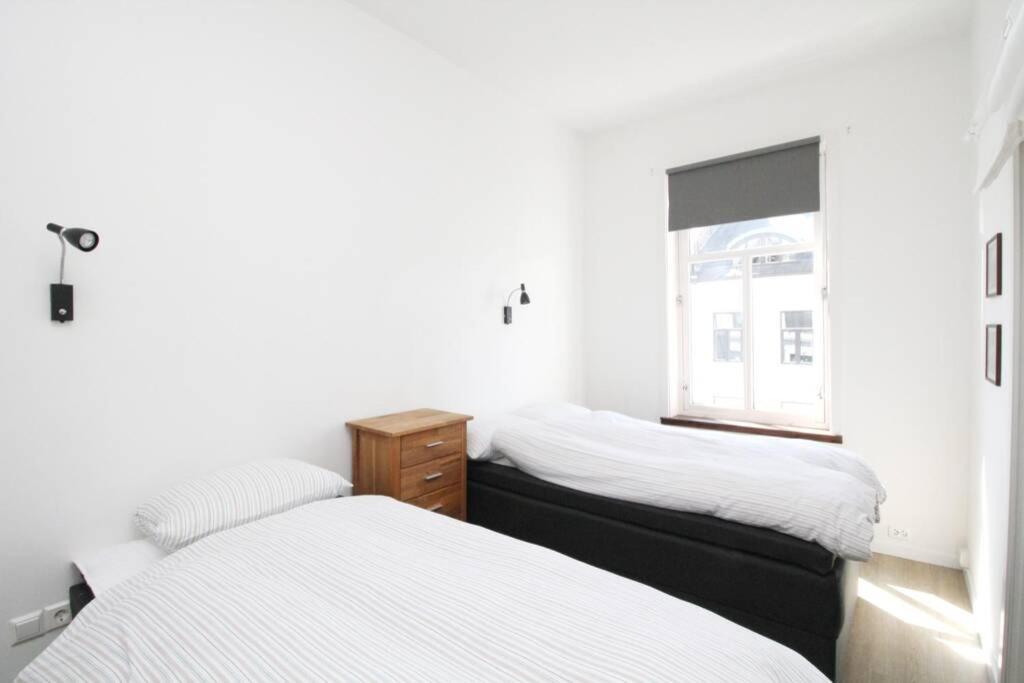 Apartment Nordic Host - Frogner - Well Appointed 2 Bedroom In Lovely West Side Neighborhood *